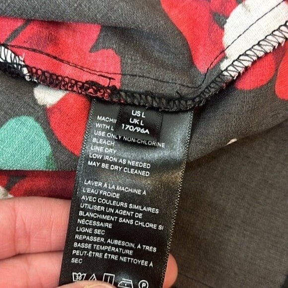 Urban Outfitters plunge neckline floral dress size Large mini - Picture 6 of 9